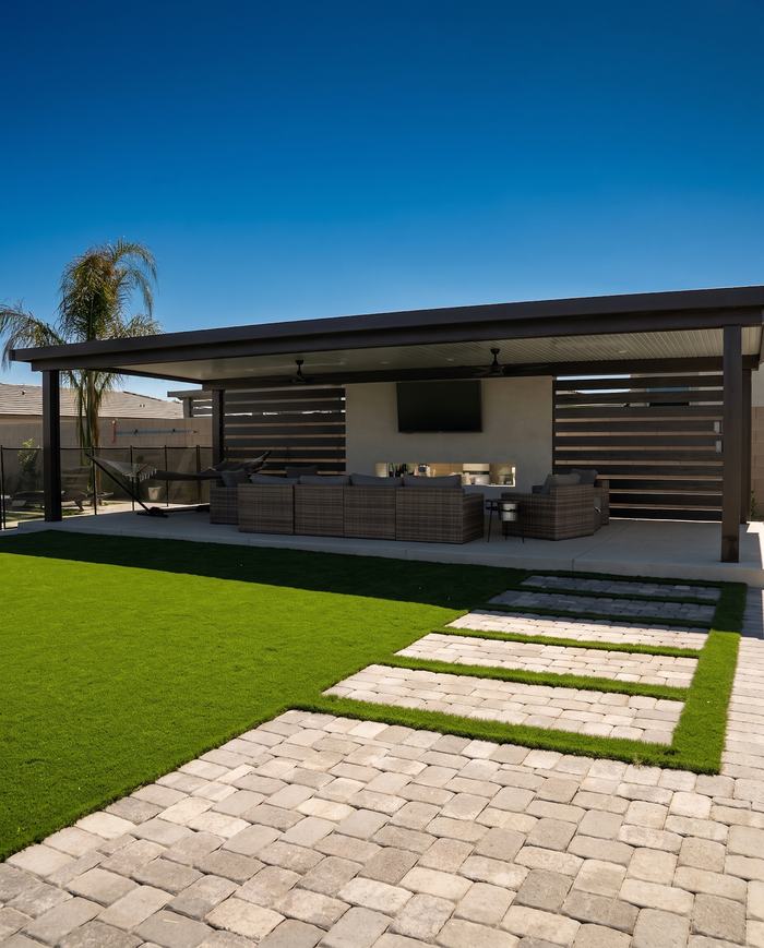 Entertainer's Yard
